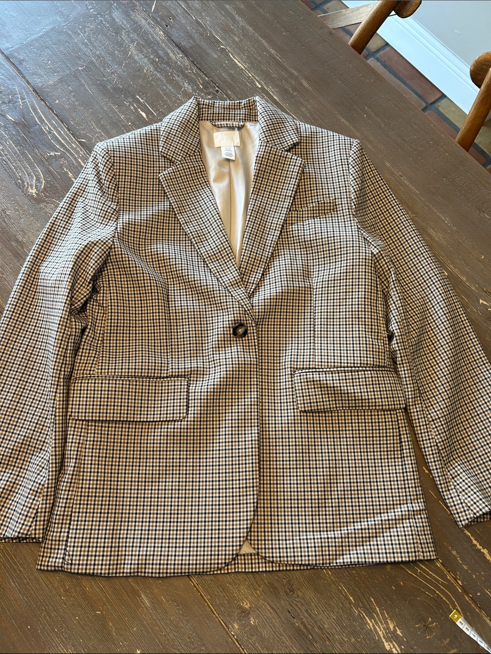 Women’s Oversized Checked Single-Button Blazer